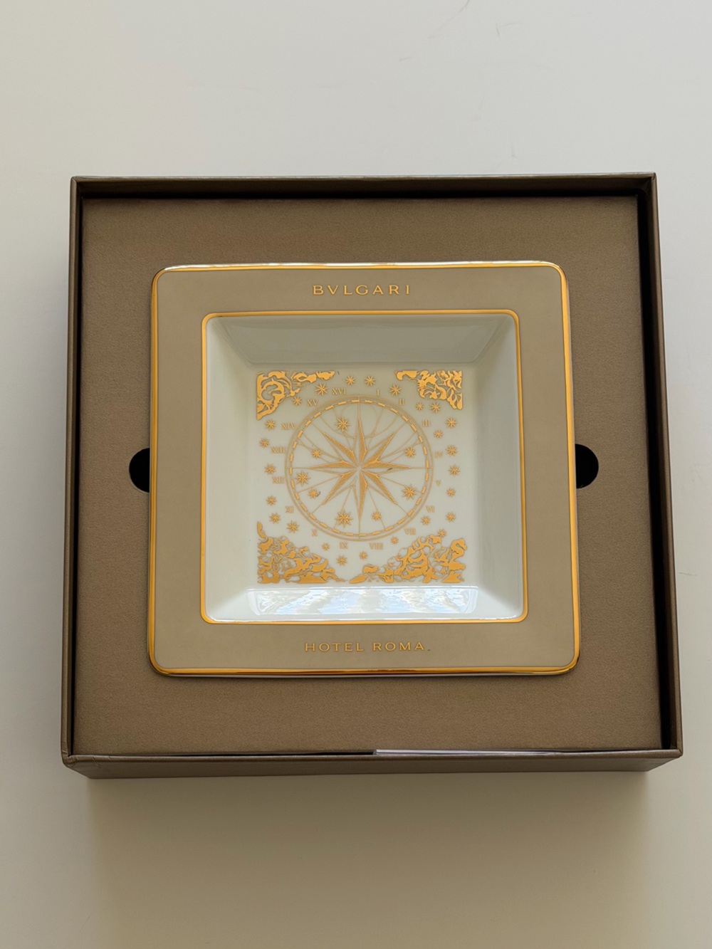 Bvlgari x Ginori  1735 White and Gold Trinket Dish / Tray